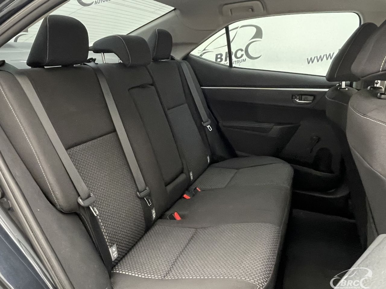 Toyota Corolla | 10