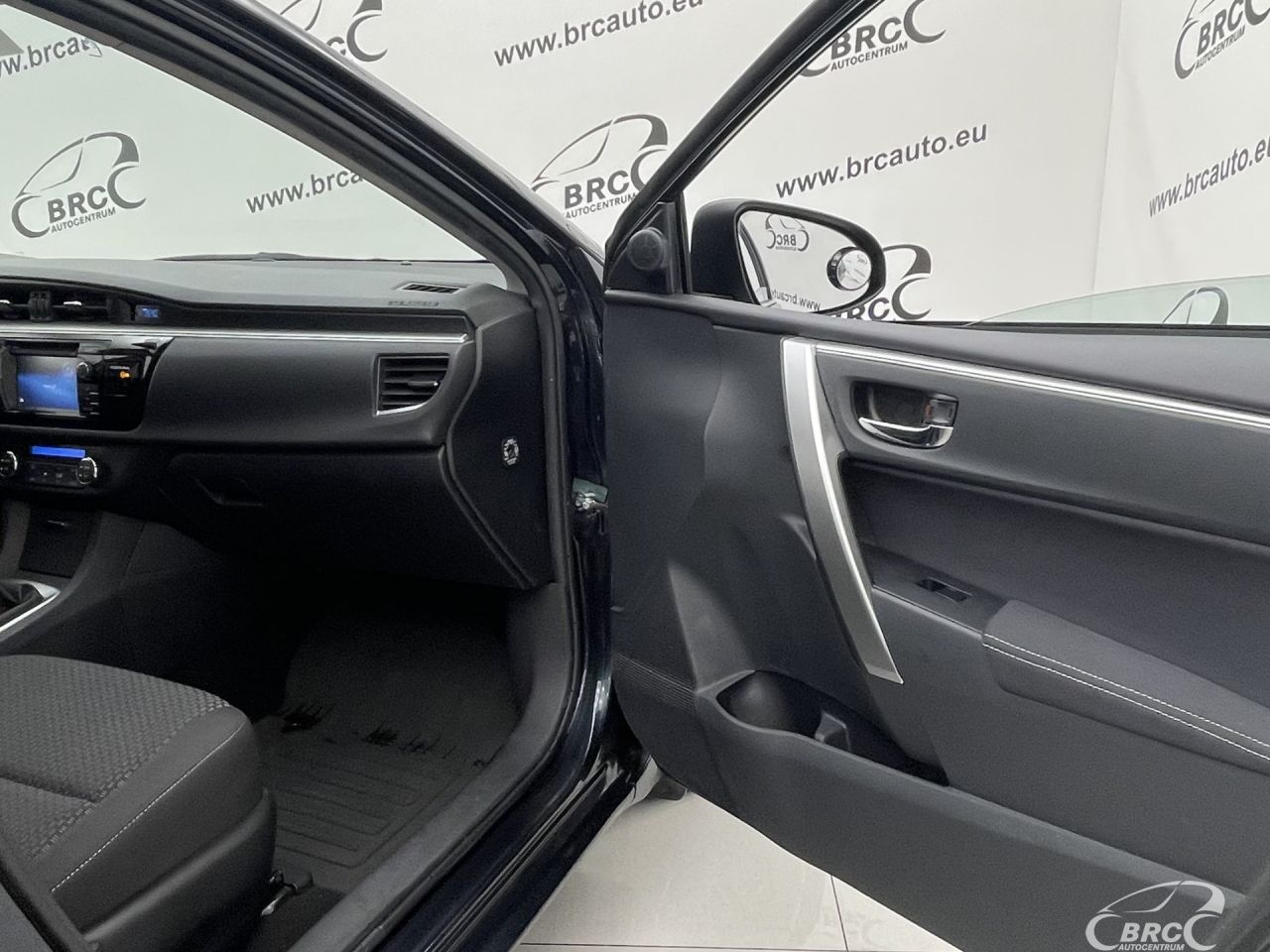Toyota Corolla | 7