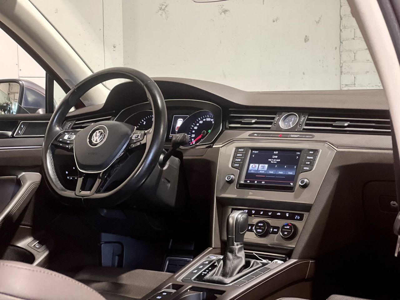 Volkswagen Passat | 10