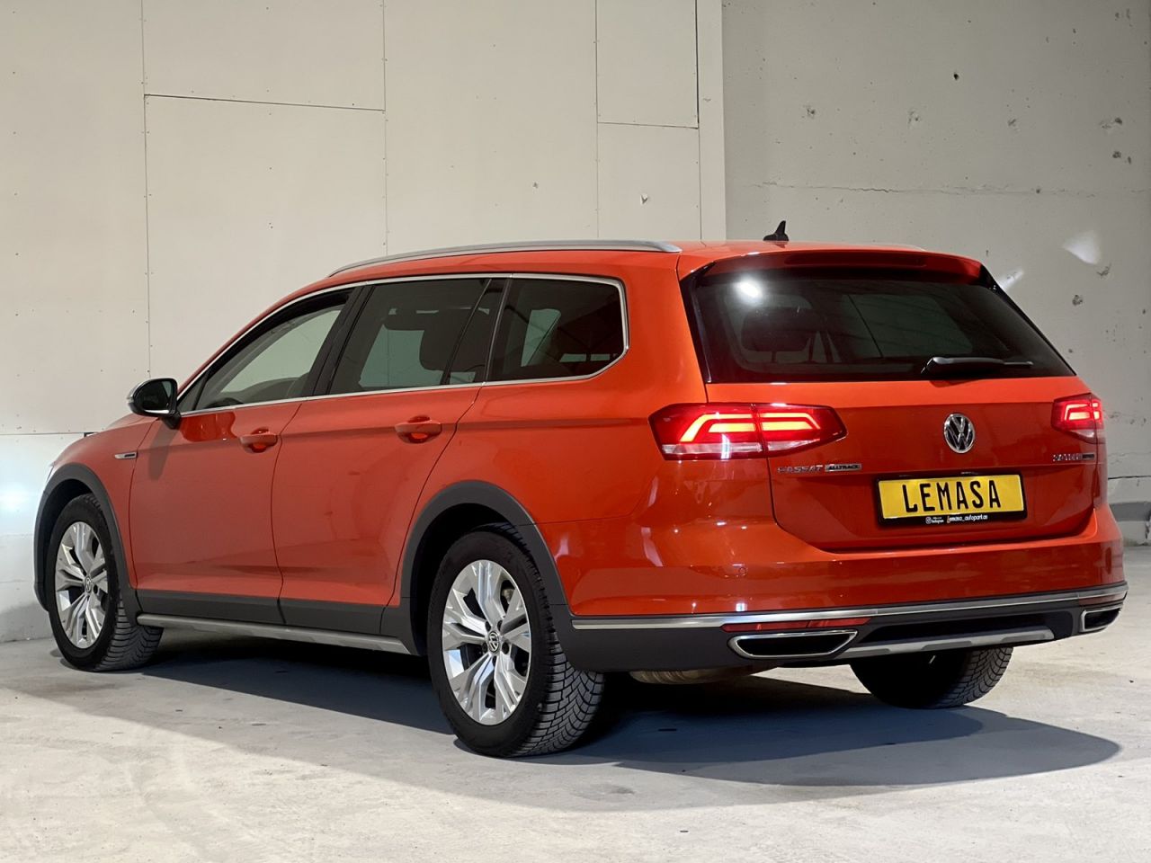 Volkswagen Passat | 4