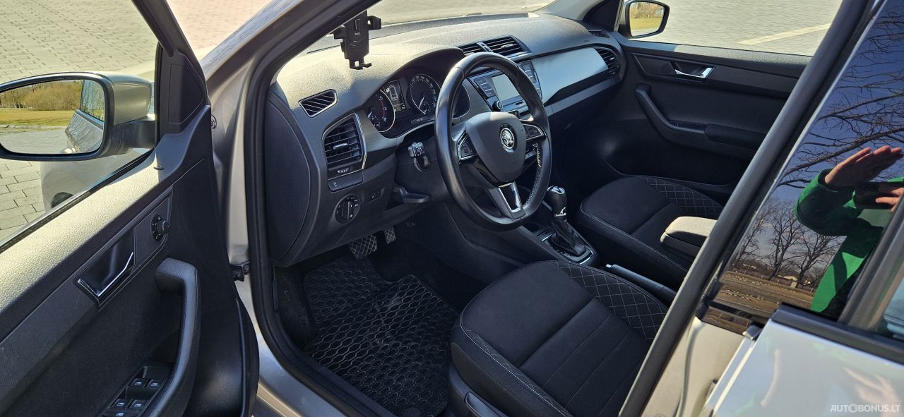 Skoda Fabia | 9