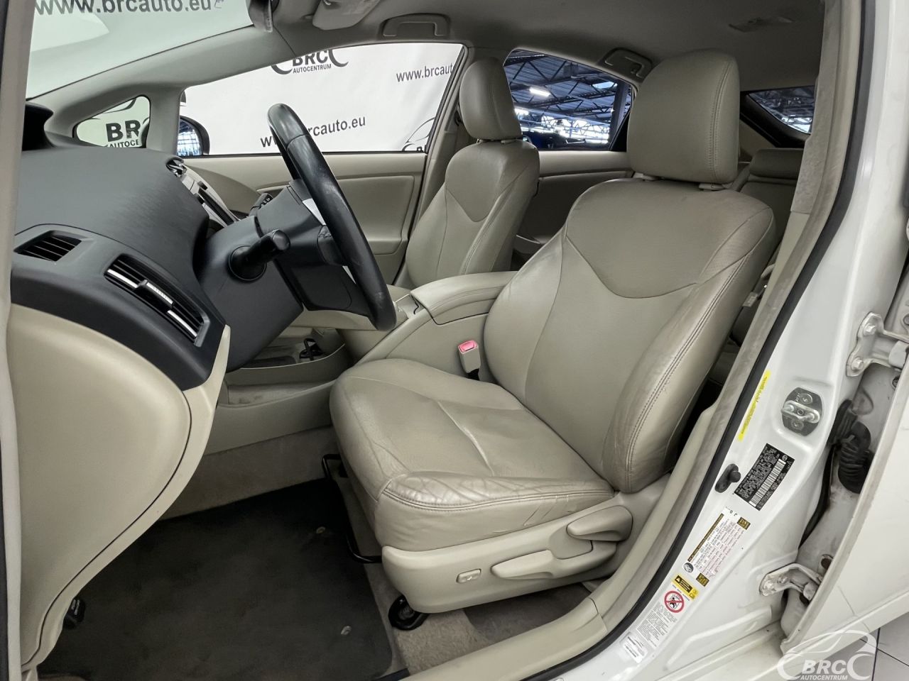 Toyota Prius | 20