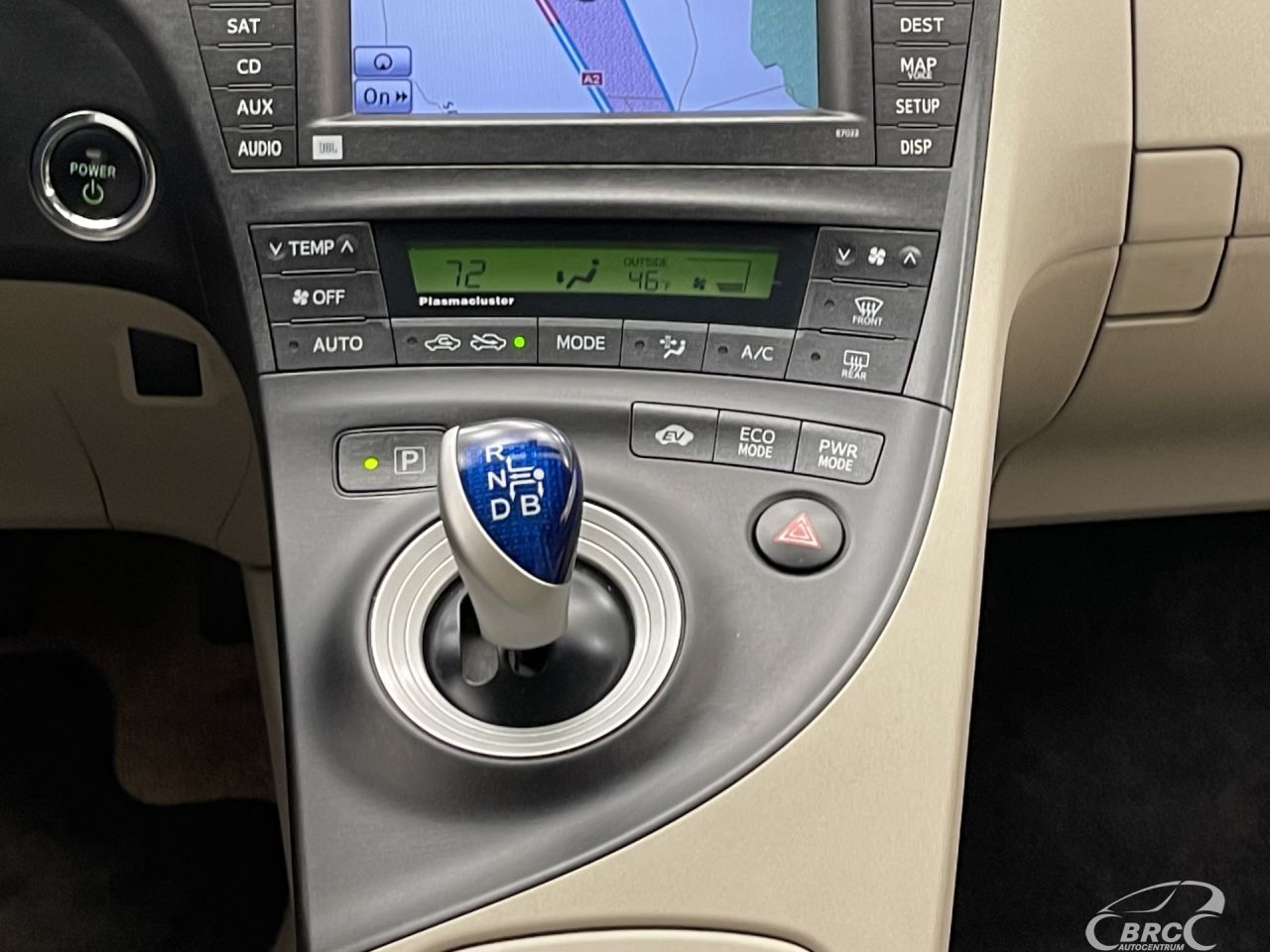 Toyota Prius | 15