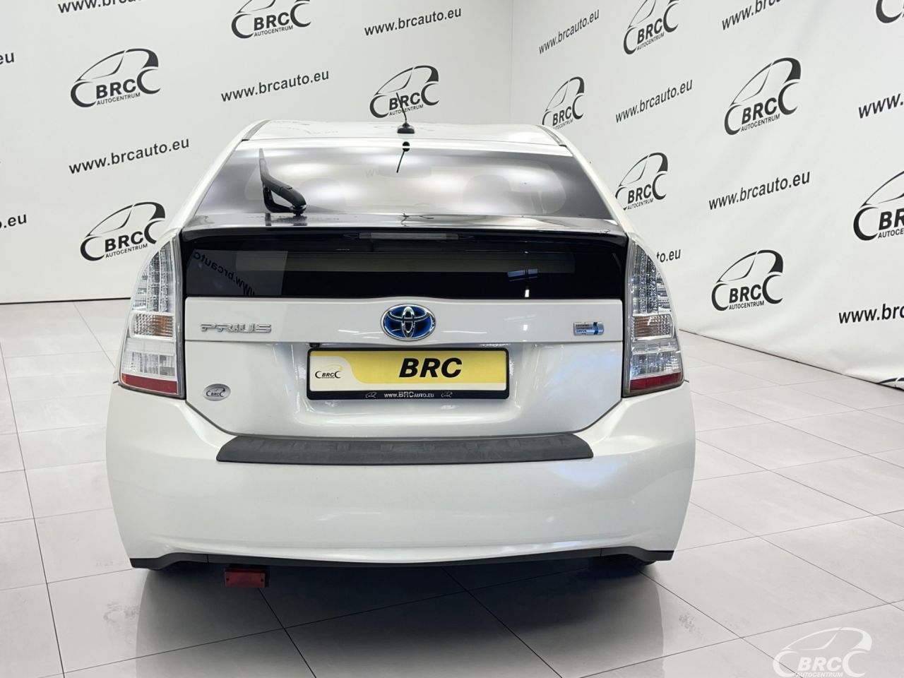 Toyota Prius | 38