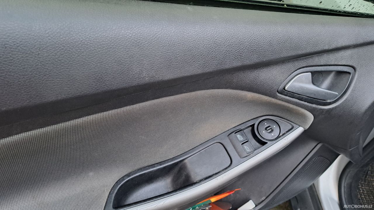 Ford Focus | 6