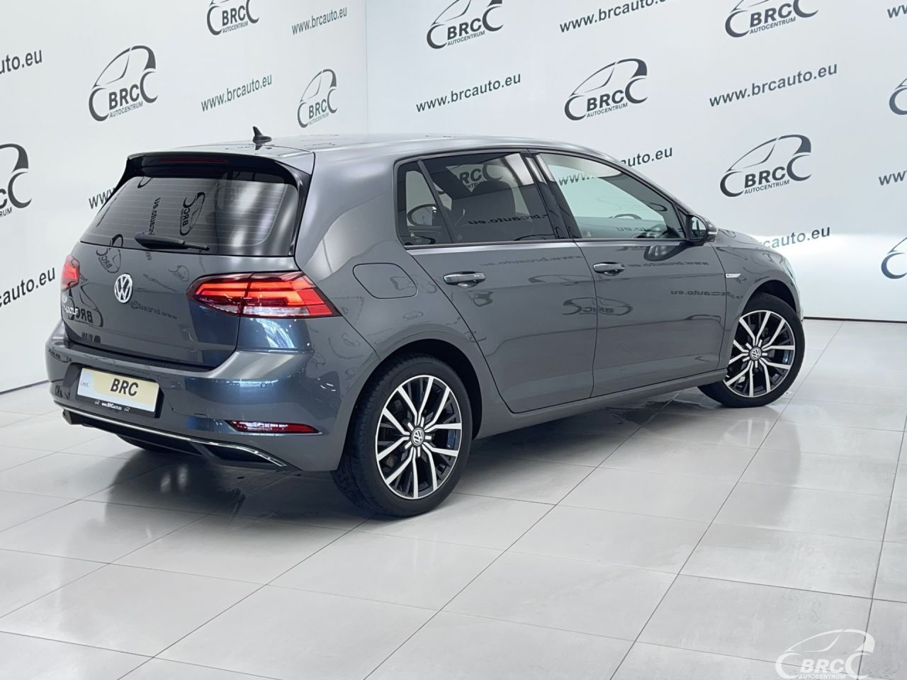 Volkswagen Golf | 1