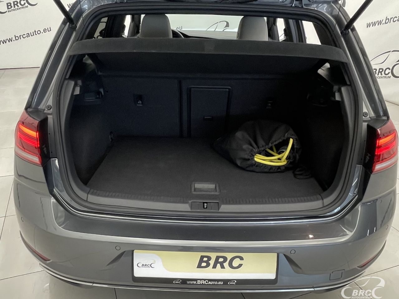 Volkswagen Golf | 39