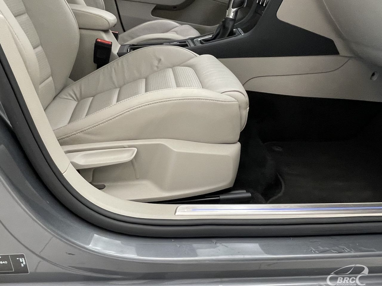Volkswagen Golf | 5