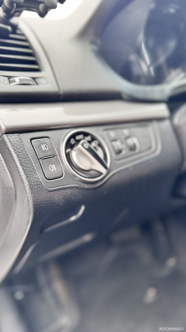 Hyundai i40 | 7