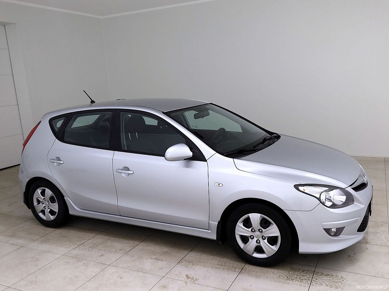 Hyundai i30, 1.4 l., hatchback