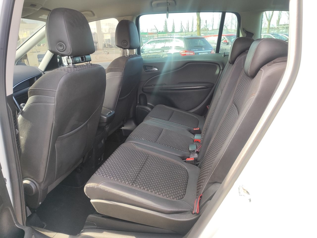 Opel Zafira | 12
