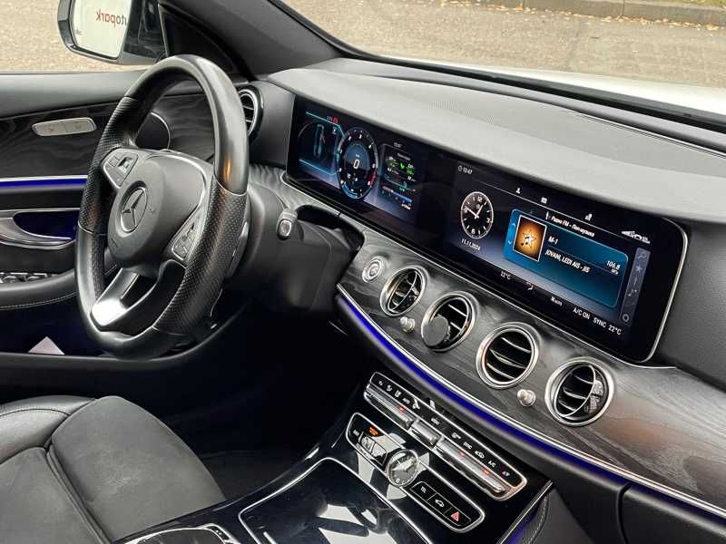 Mercedes-Benz E220 | 6