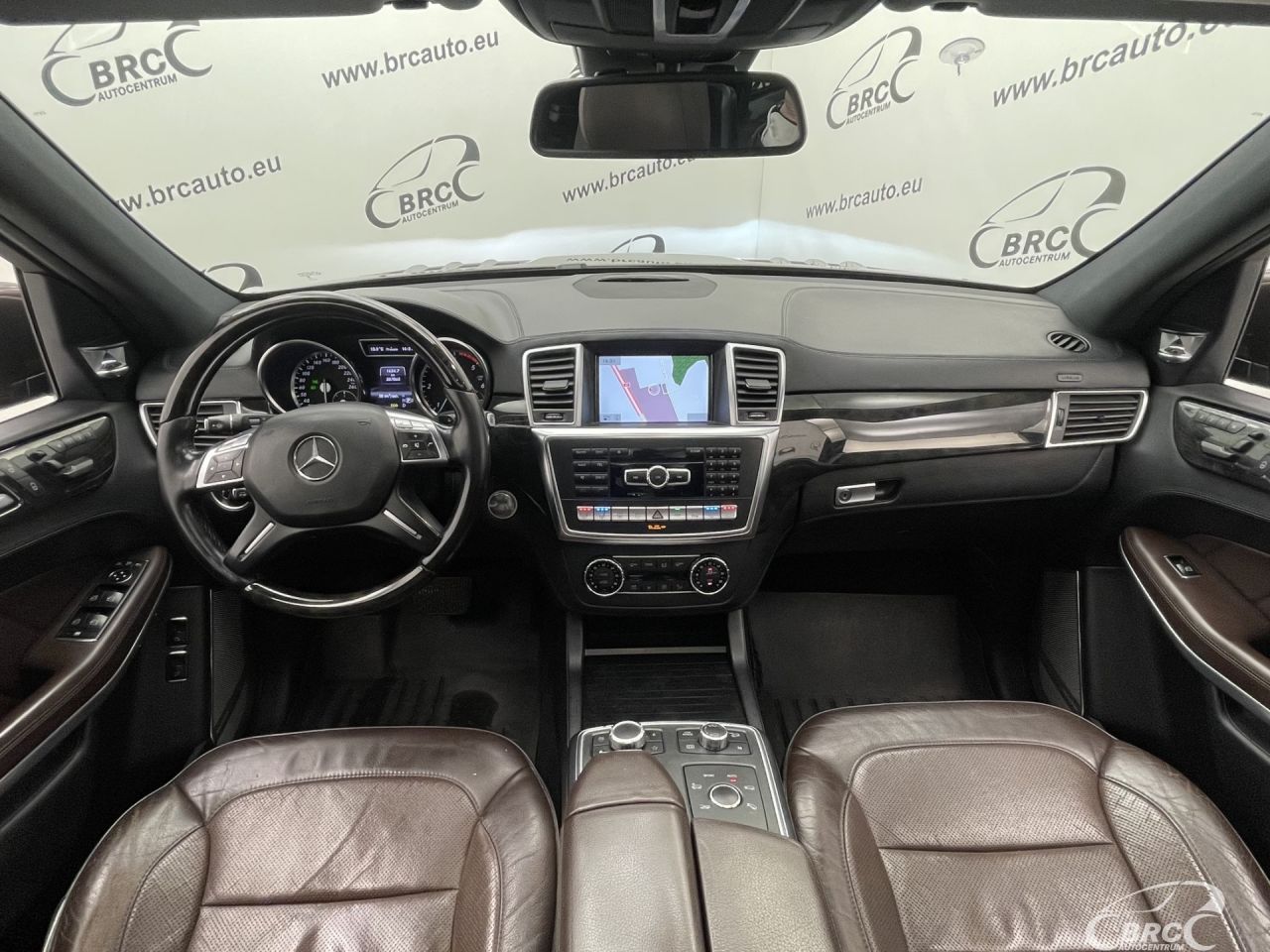 Mercedes-Benz GL350 | 2