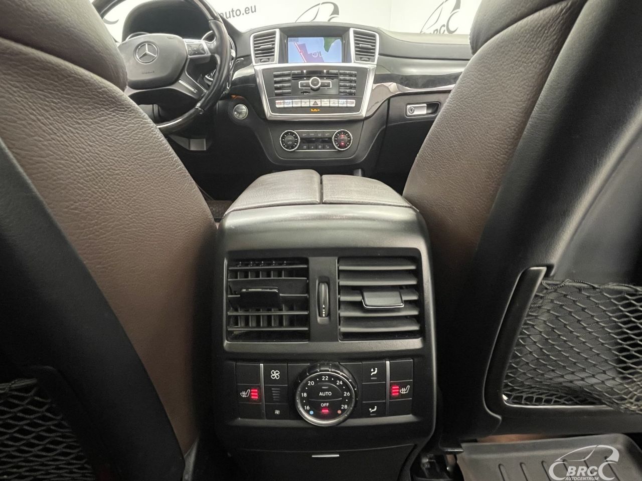 Mercedes-Benz GL350 | 17