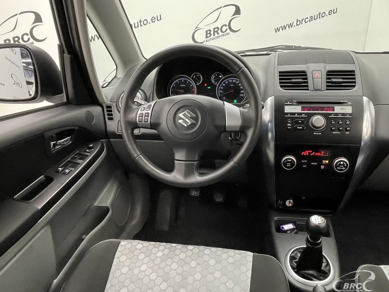 Suzuki SX4 | 12