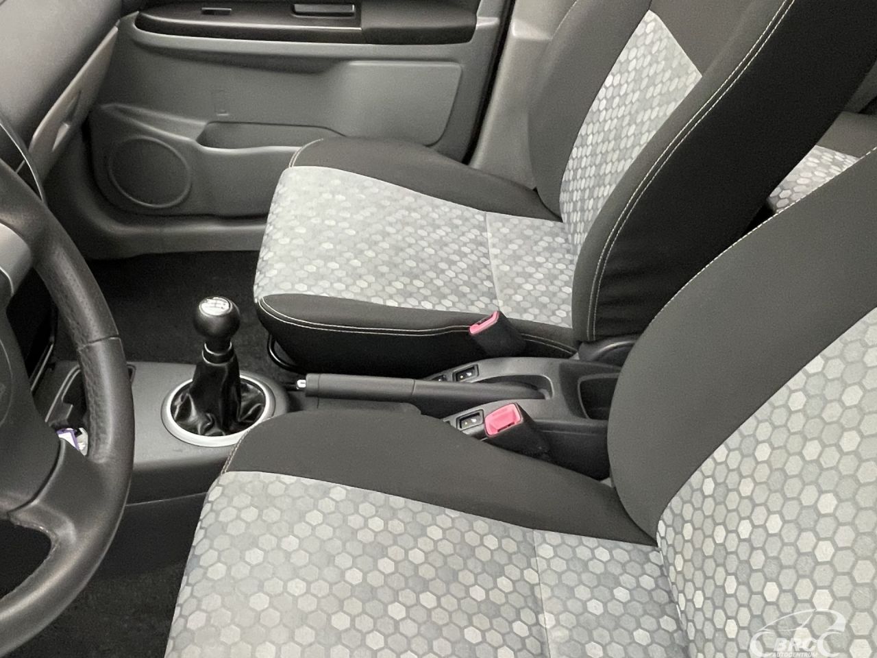 Suzuki SX4 | 24
