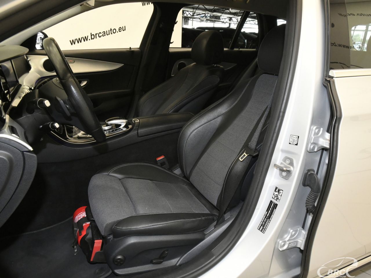 Mercedes-Benz E220 | 21