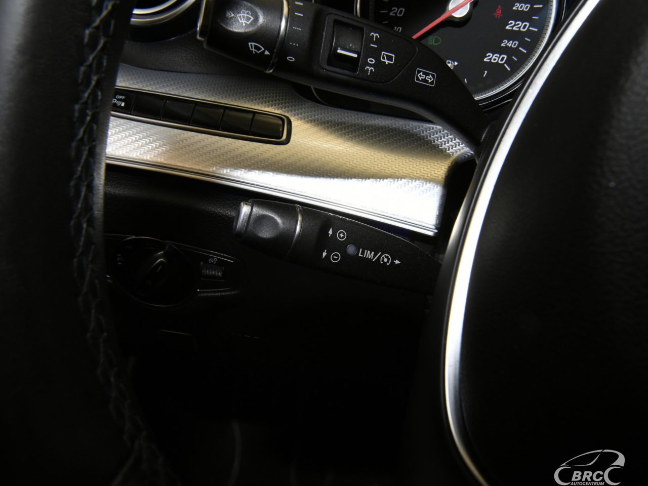 Mercedes-Benz E220 | 28