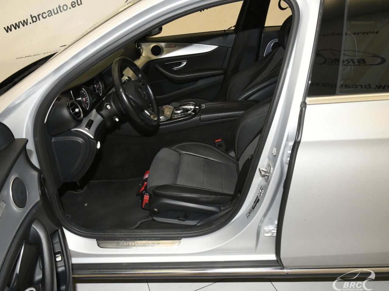 Mercedes-Benz E220 | 20