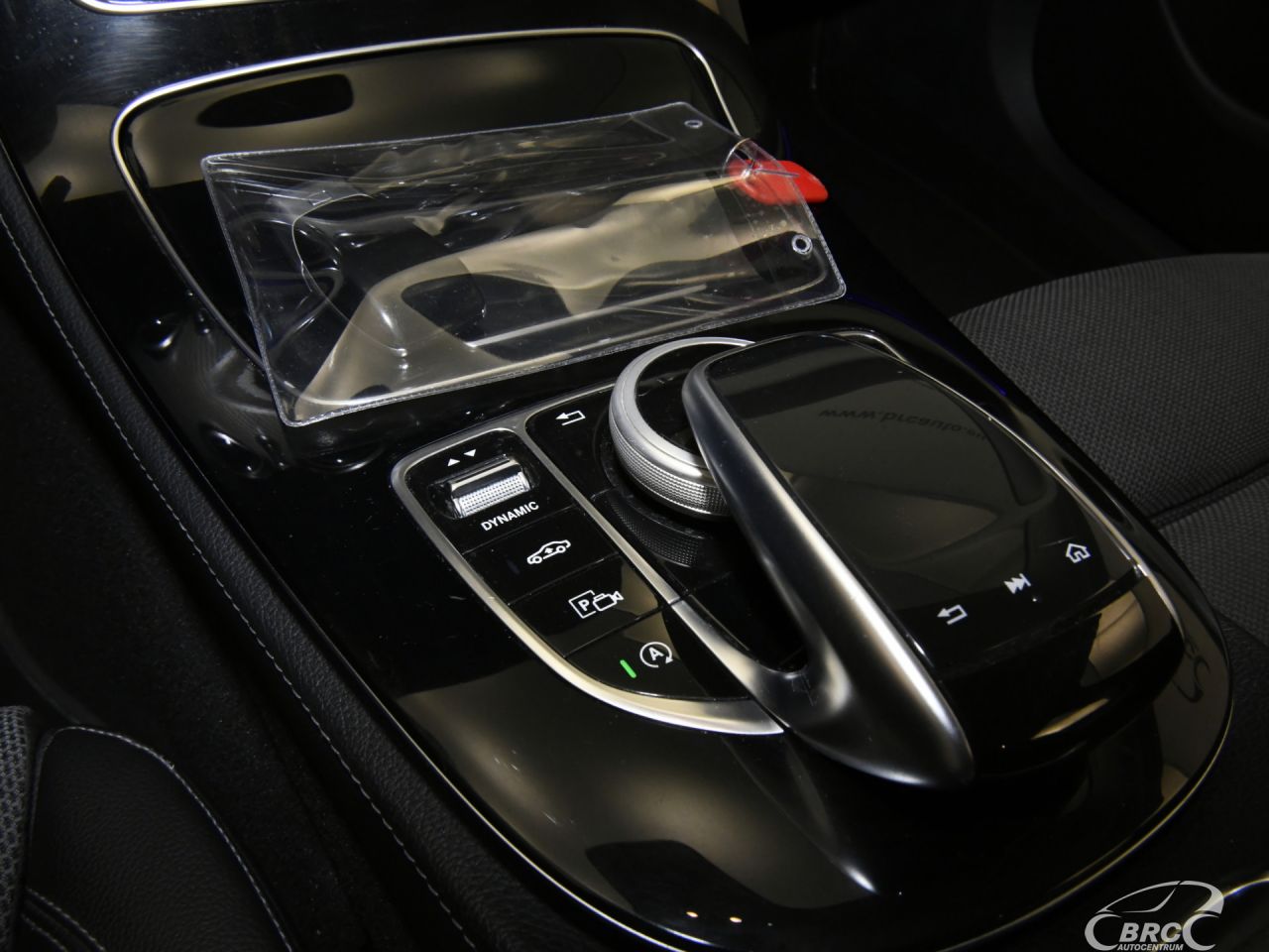 Mercedes-Benz E220 | 23