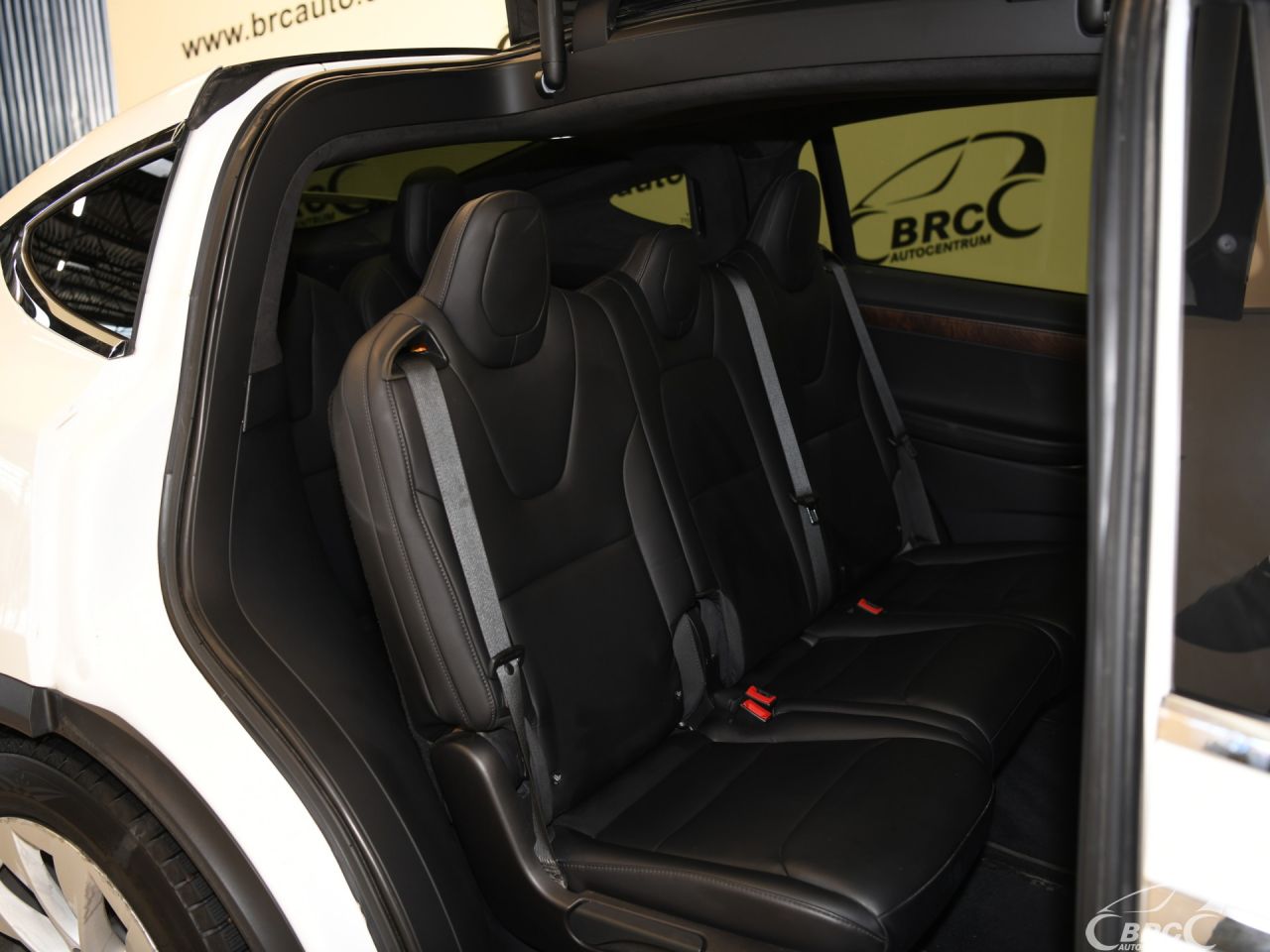 Tesla Model X | 9
