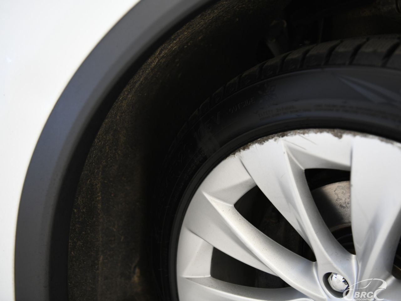 Tesla Model X | 34