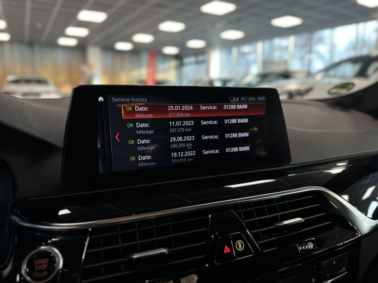 BMW 520 | 18