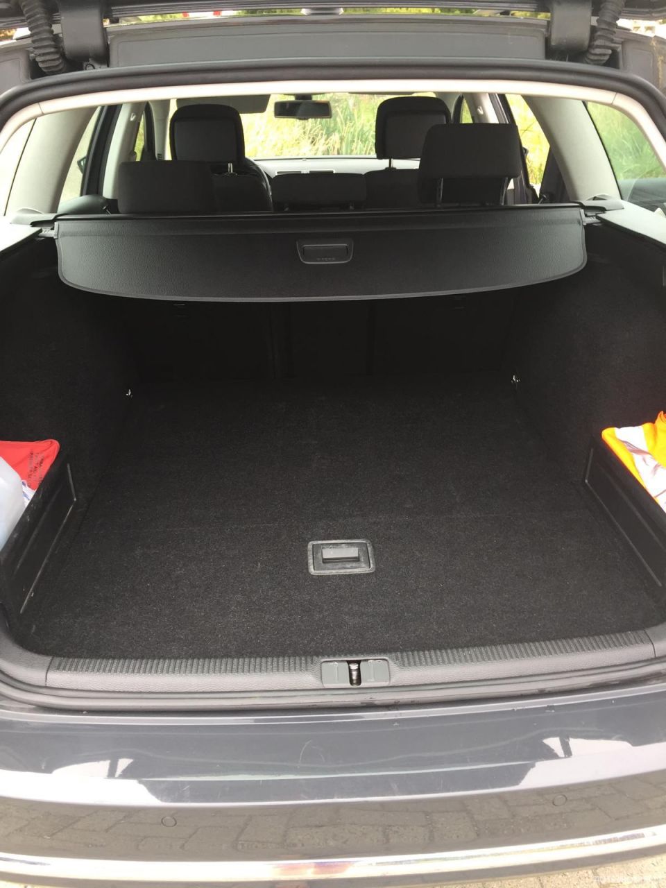 Volkswagen Passat | 14