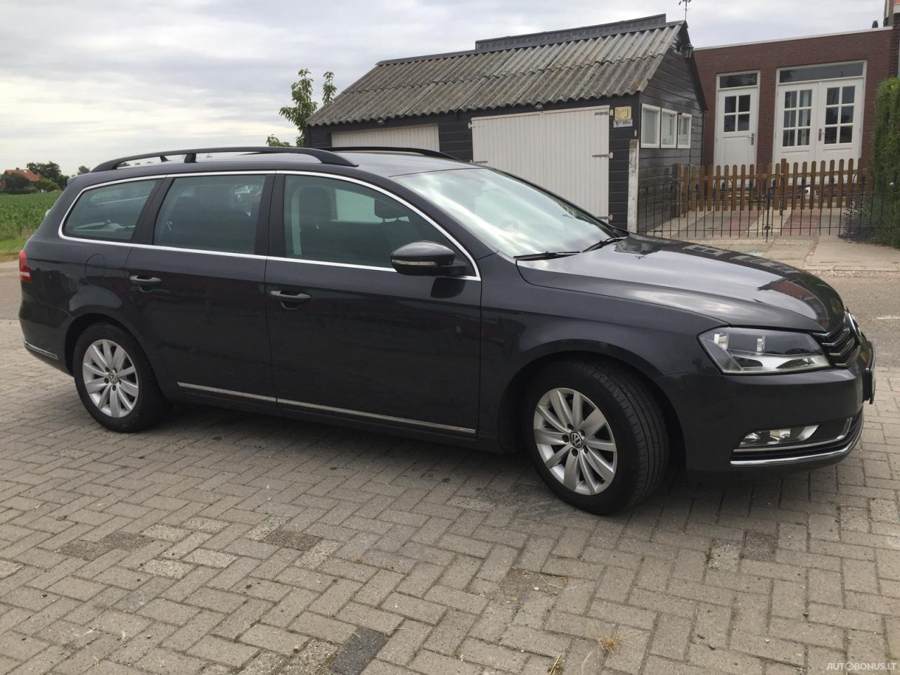Volkswagen Passat | 1