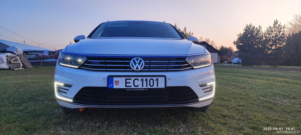 Volkswagen Passat | 4
