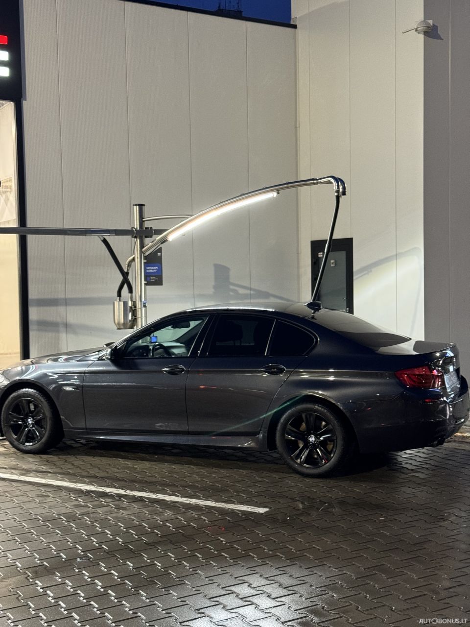 BMW 525 | 3