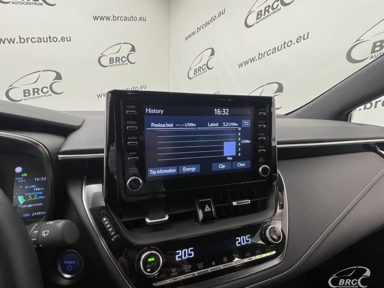 Toyota Corolla | 29