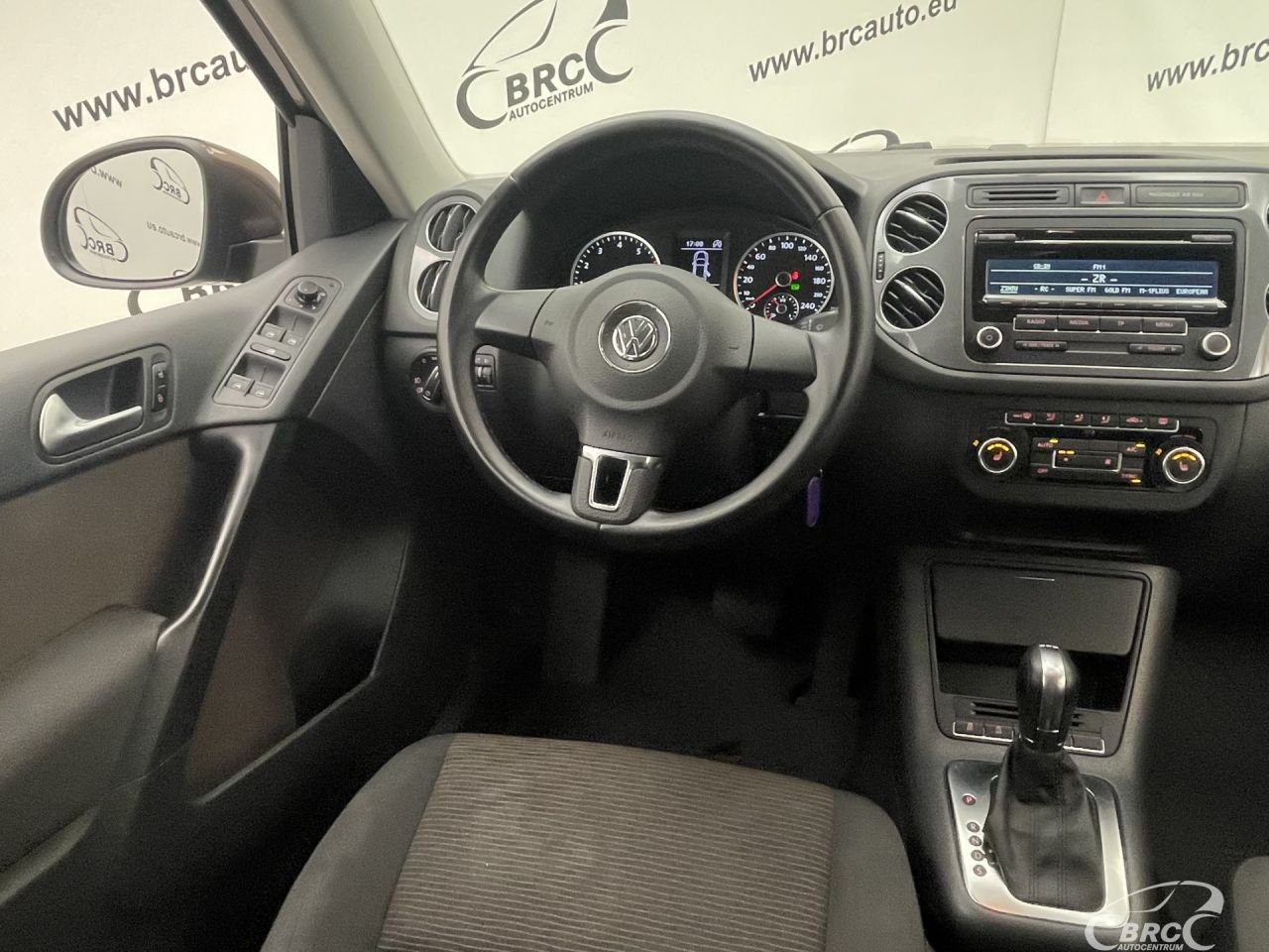 Volkswagen Tiguan | 11