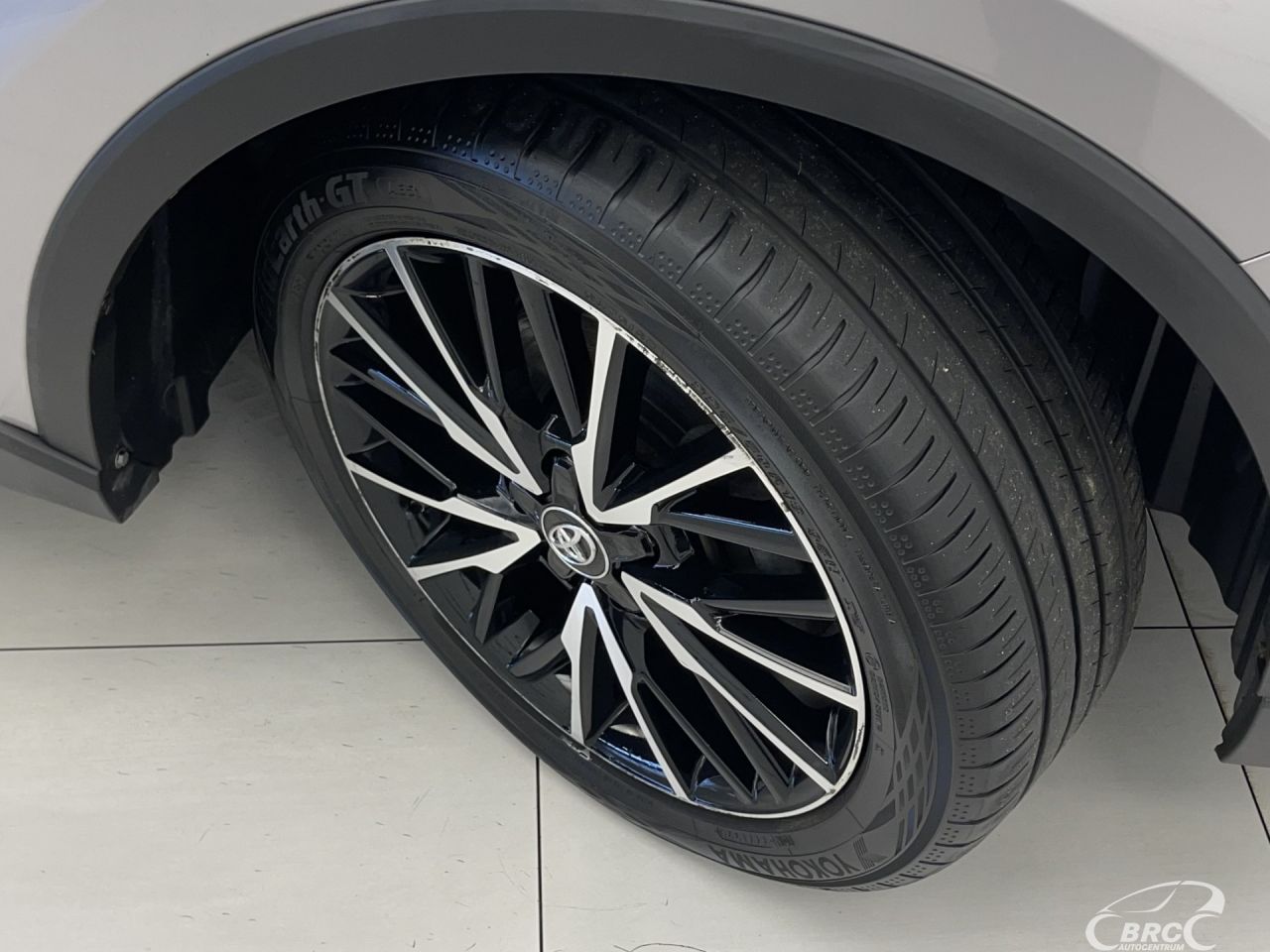 Toyota C-HR | 43