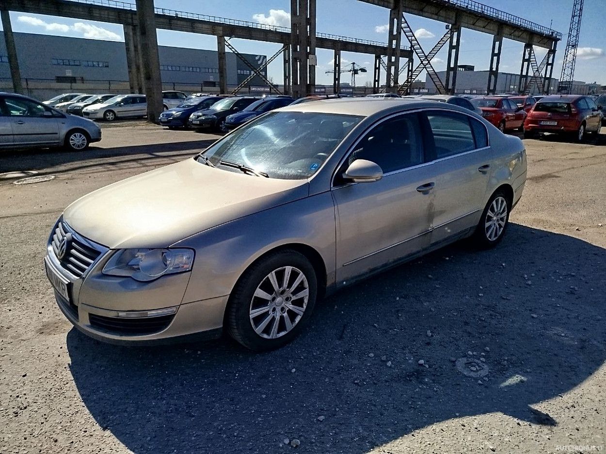 Volkswagen Passat | 1