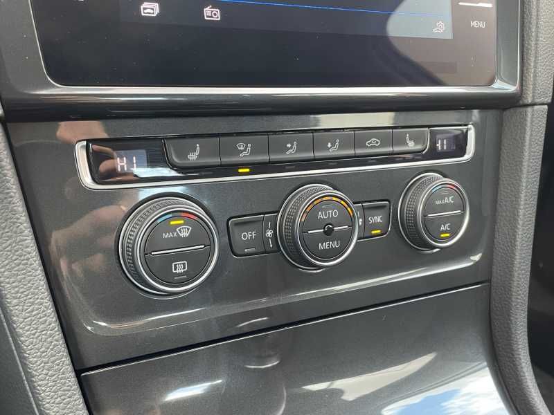 Volkswagen Golf | 16
