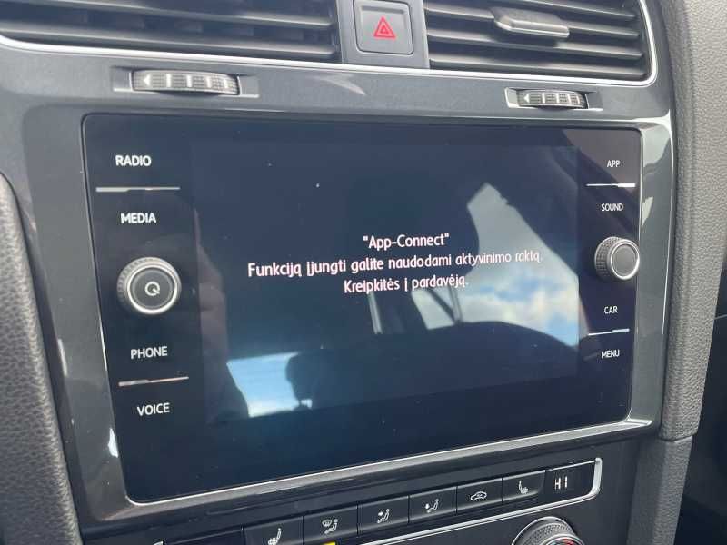 Volkswagen Golf | 13