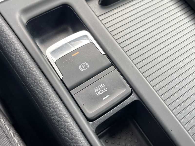 Volkswagen Golf | 17