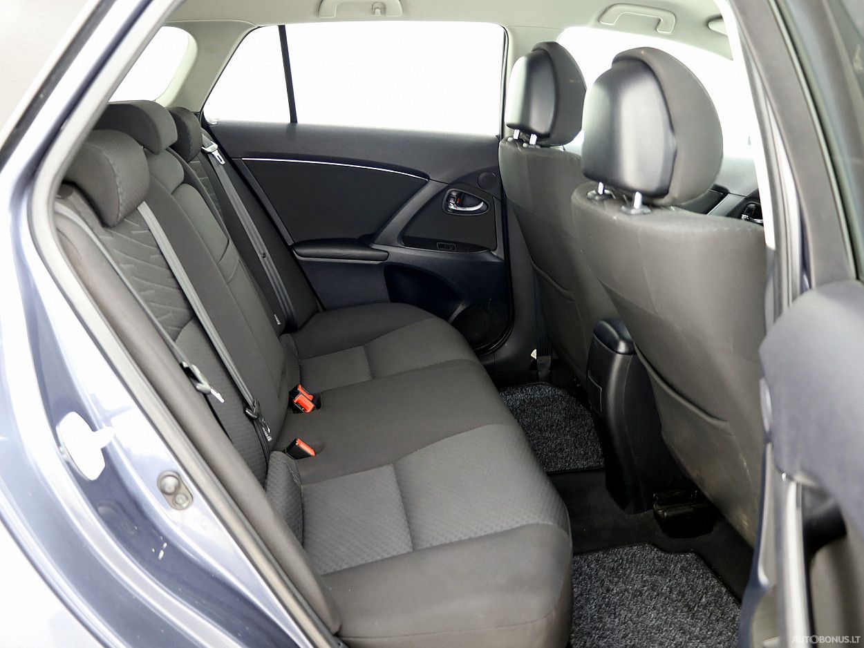 Toyota Avensis | 6