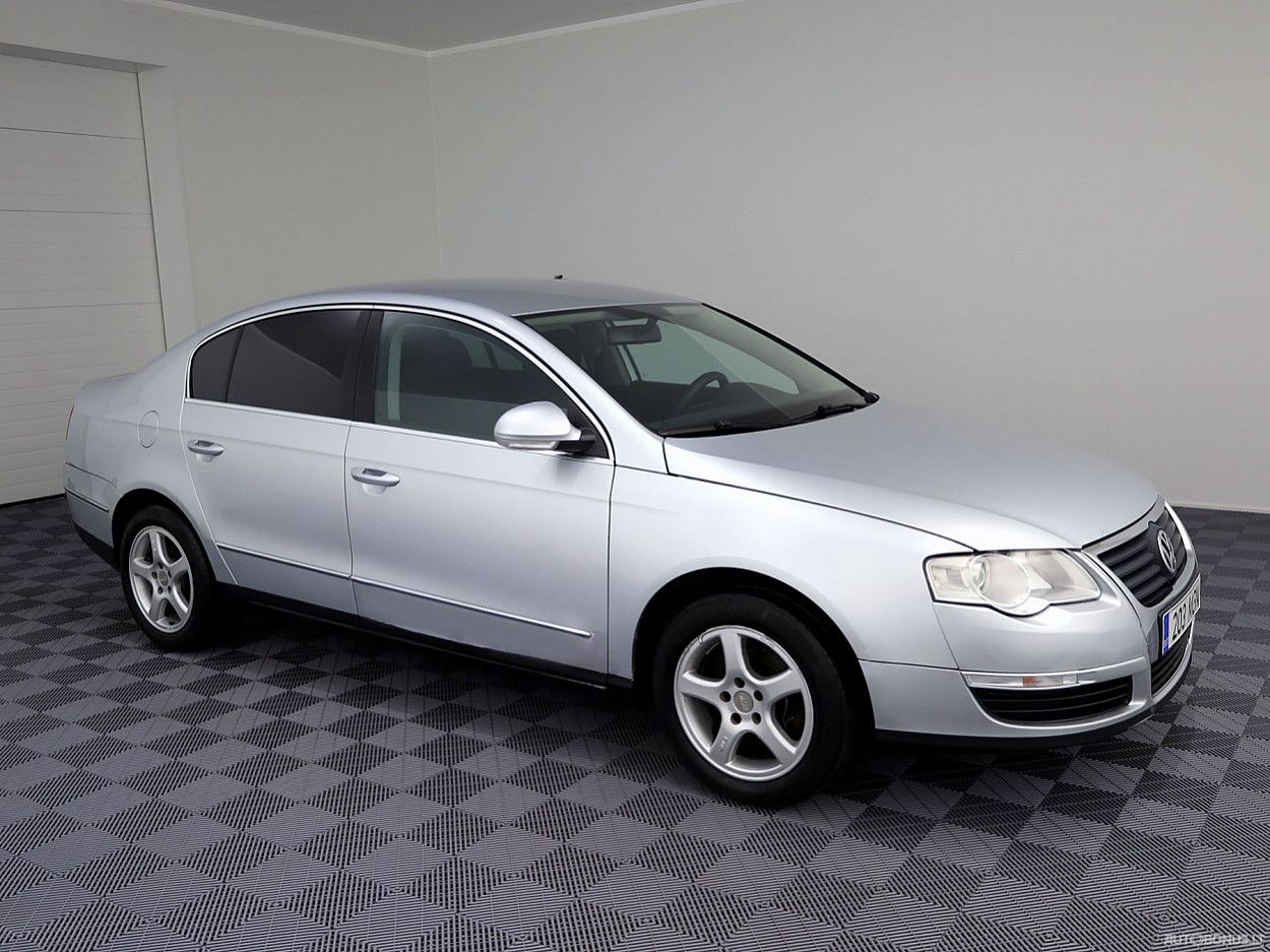 Volkswagen Passat, 2.0 l., sedanas