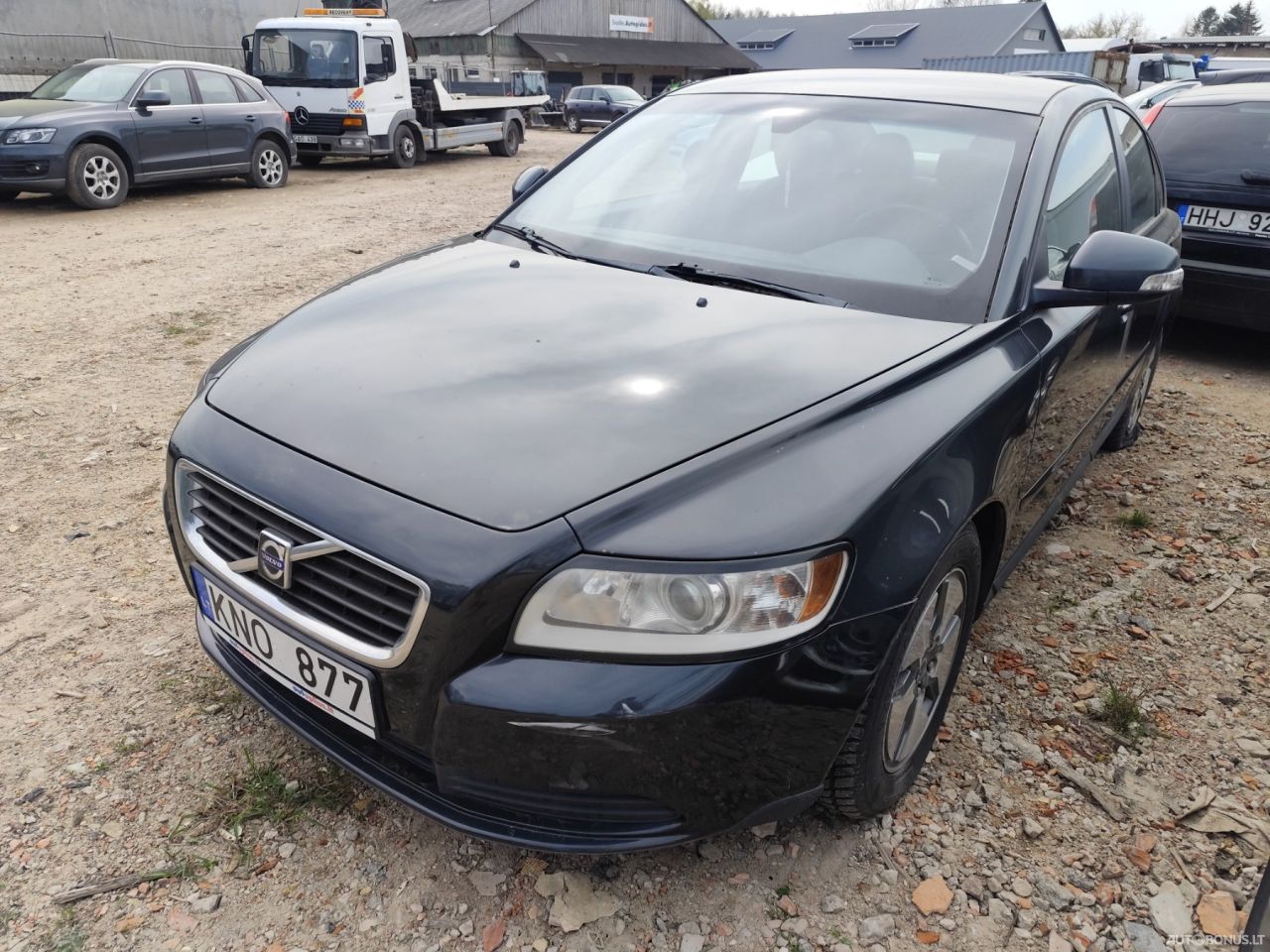 Volvo S40