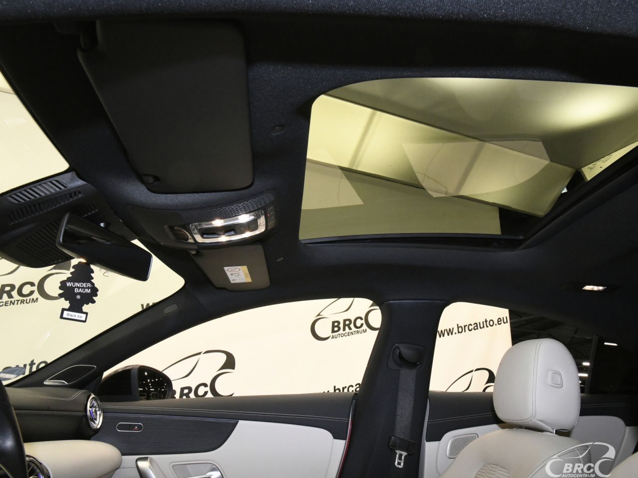 Mercedes-Benz CLA200 | 20
