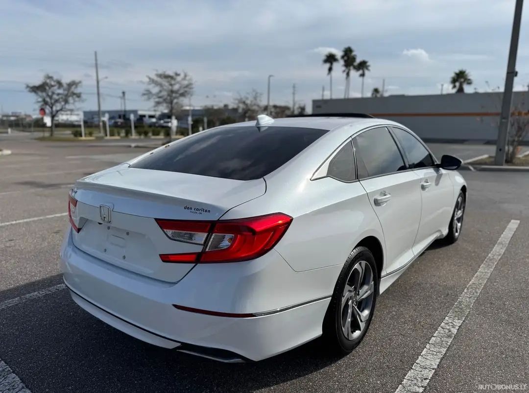 Honda Civic | 6