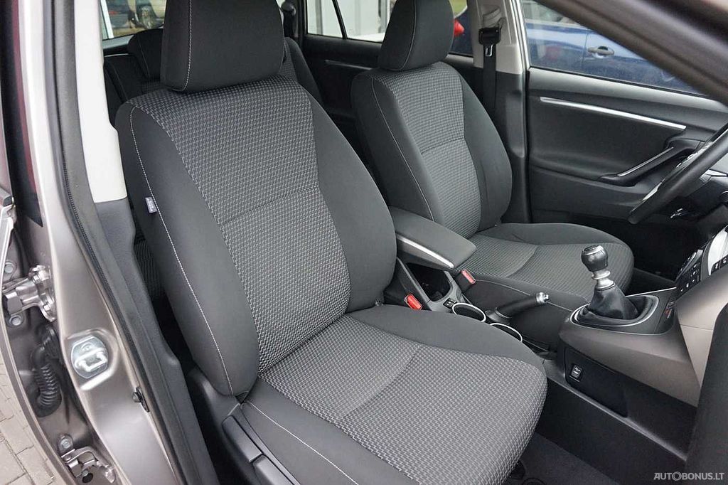 Toyota Verso | 14