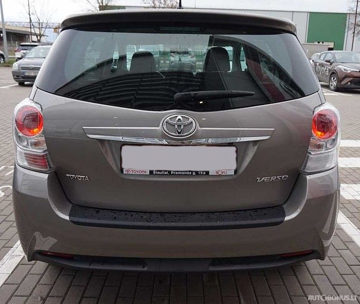 Toyota Verso | 2