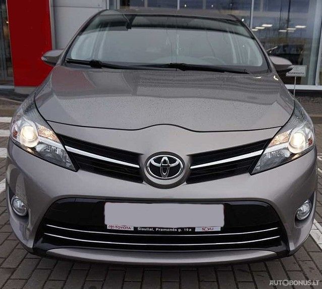 Toyota Verso | 6