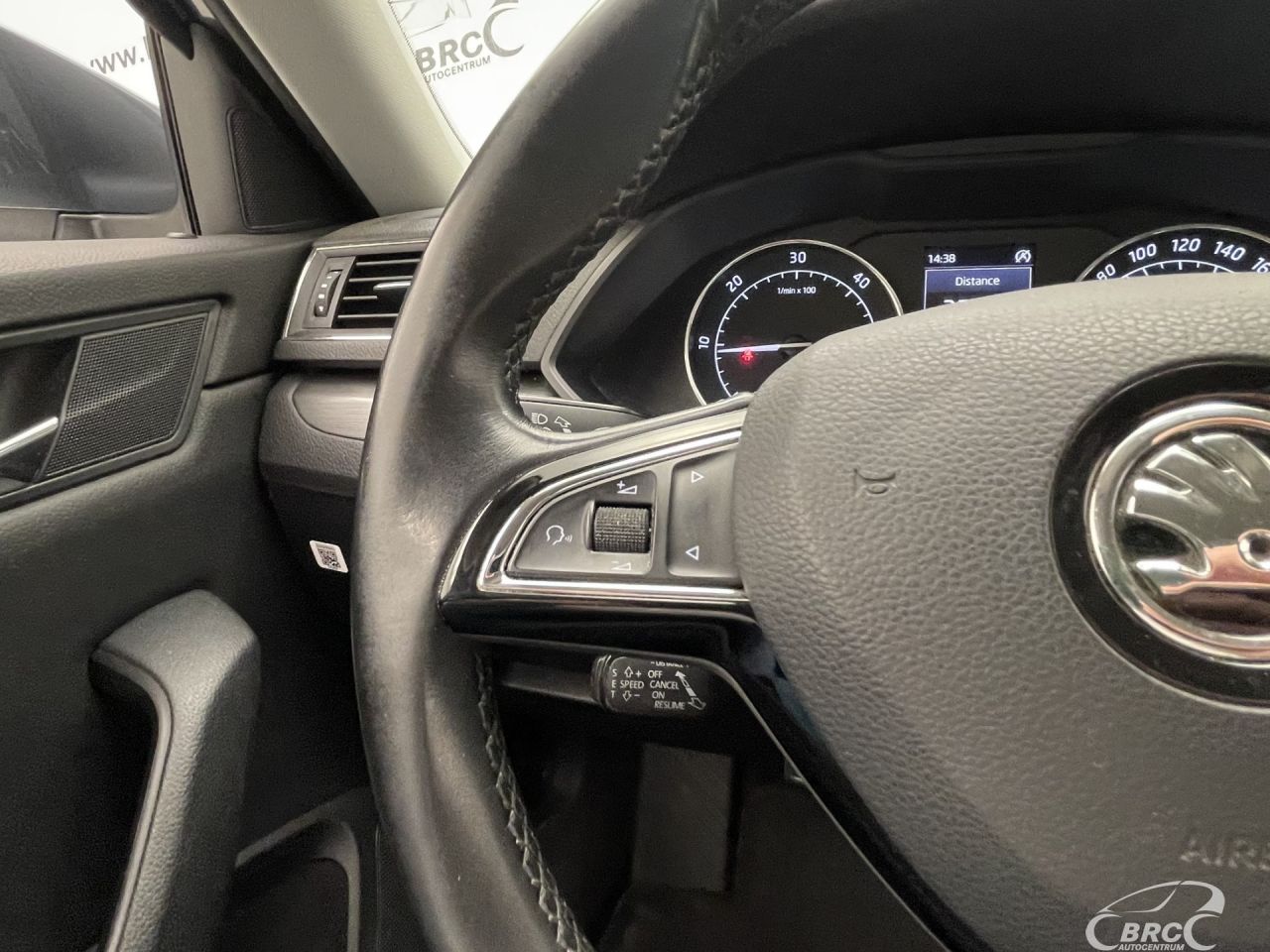 Skoda Superb | 27