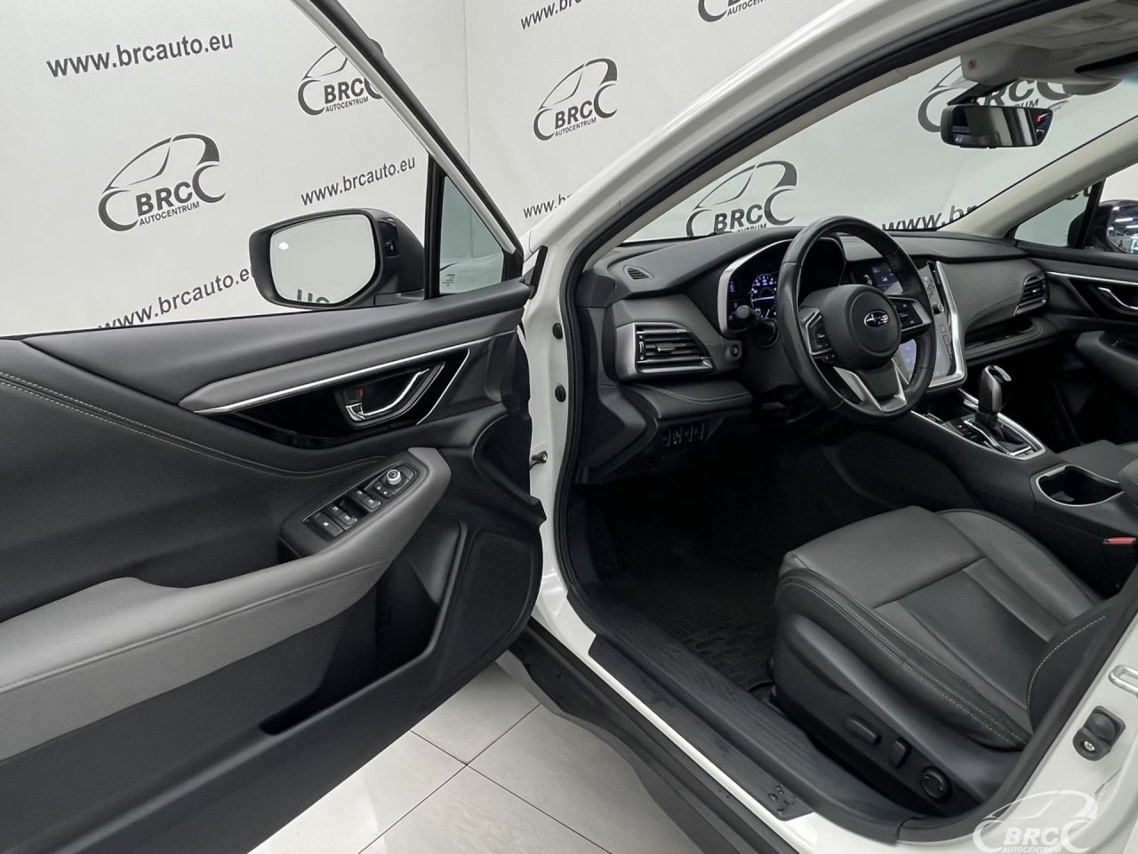 Subaru Outback | 16