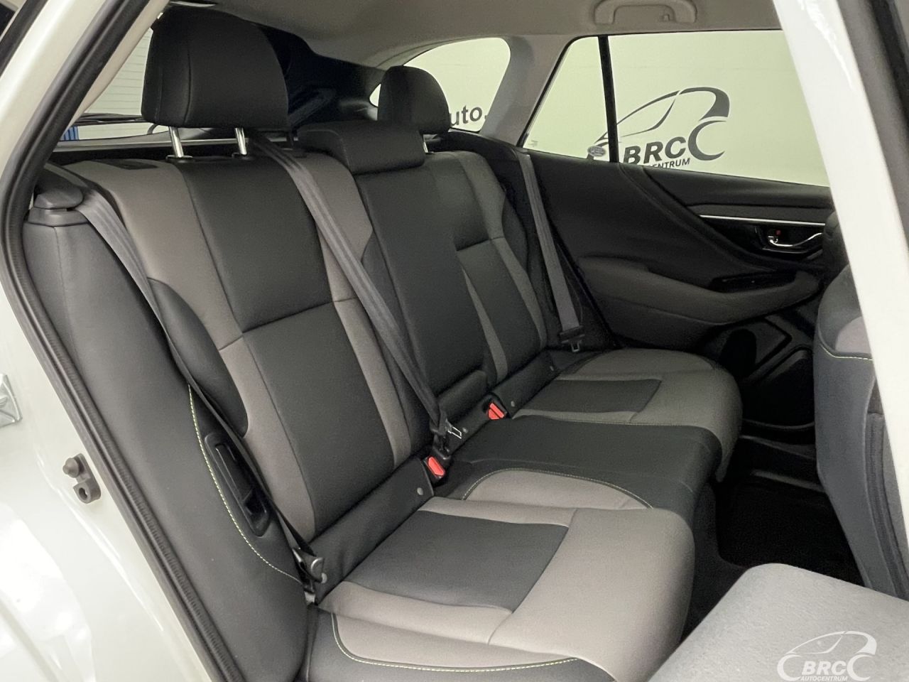Subaru Outback | 10