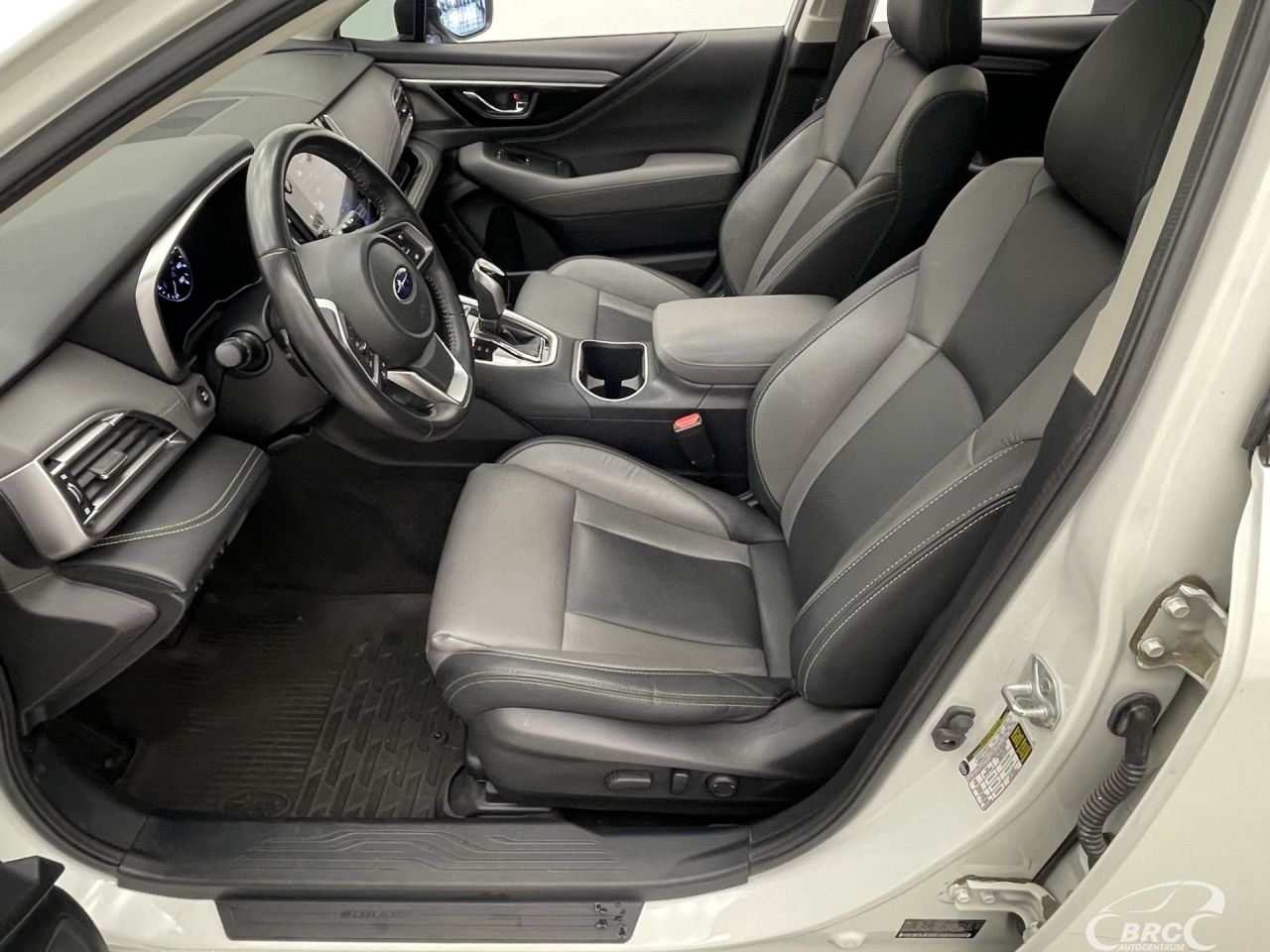 Subaru Outback | 17